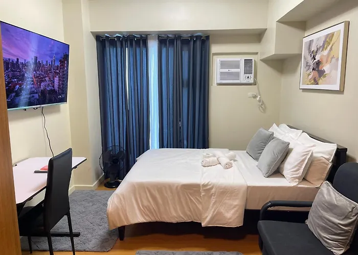 Staycation In 8 Adriatico 公寓式飯店